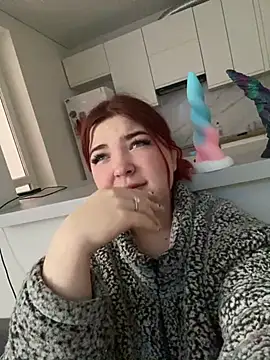 RosieMoons online show from 02-14-25, 10:07