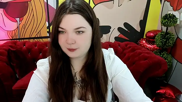 RosieMoons online show from 04-12-26, 07:19