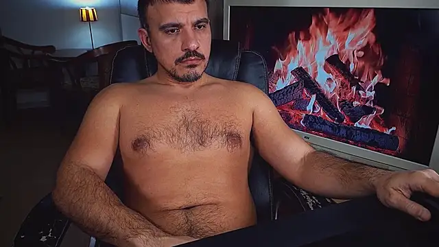 officeman7 online show from 01-25-25, 06:13