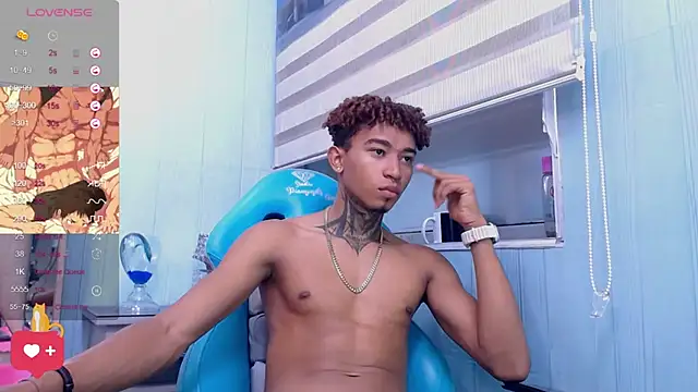 sexy blacks  online show from 03-19-25, 02:57