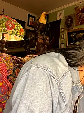 Snapshot of sexyasscougar chatting on 11-07-25, 08:47 sexyasscougar online show from 11-07-25, 08:47