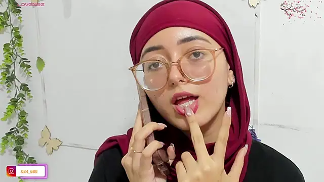 Snapshot of aysel_elid chatting on 11-13-25, 12:53 aysel elid online show from 11-13-25, 12:53