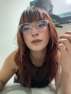 miss gisselle online show from 11-12-25, 06:52