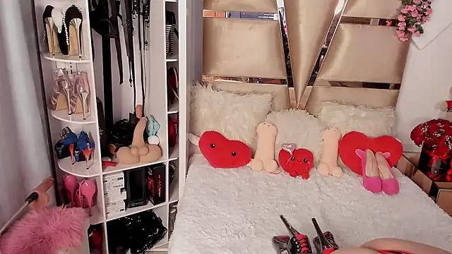 Nikole66  online show from 02-05-25, 01:15