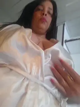 Snapshot of Pandorakarl chatting on 11-13-25, 08:30 Pandorakarl online show from 11-13-25, 08:30