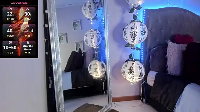 Snapshot of Pandorakarl chatting on 11-26-25, 07:53 Pandorakarl online show from 11-26-25, 07:53