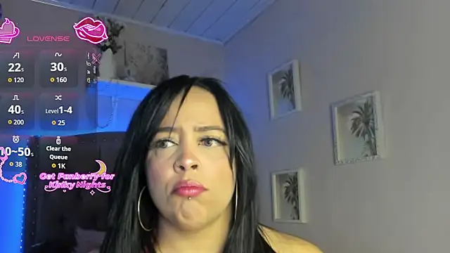 Snapshot of Pandorakarl chatting on 12-03-25, 05:59 Pandorakarl online show from 12-03-25, 05:59