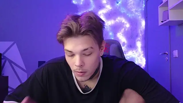 DENIS HERE online show from 12-09-24, 05:19