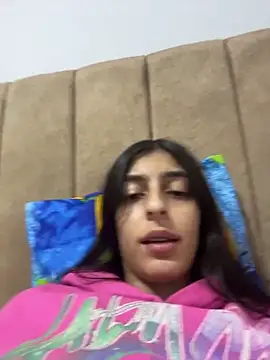 Snapshot of cristel_17 chatting on 03-21-26, 03:22 cristel 17 online show from 03-21-26, 03:22