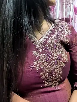 Snapshot of Shreya727 chatting on 02-02-26, 11:09 Shreya727 online show from 02-02-26, 11:09