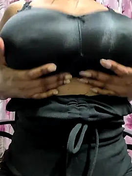 Snapshot of Shreya727 chatting on 02-10-26, 07:07 Shreya727 online show from 02-10-26, 07:07