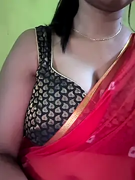 Snapshot of Shreya727 chatting on 05-15-26, 07:32 Shreya727 online show from 05-15-26, 07:32