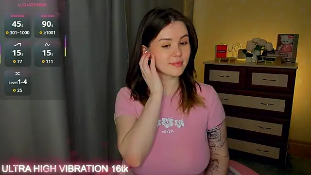cutie mili online show from 05-17-26, 10:33