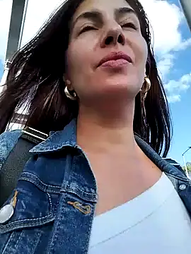 Snapshot of scarlett_moore chatting on 02-01-25, 09:51 scarlett moore online show from 02-01-25, 09:51