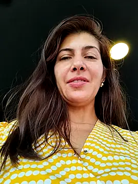 Snapshot of scarlett_moore chatting on 03-08-25, 07:31 scarlett moore online show from 03-08-25, 07:31