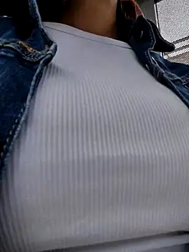 Snapshot of scarlett_moore chatting on 10-05-25, 02:26 scarlett moore online show from 10-05-25, 02:26