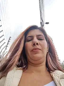 Snapshot of scarlett_moore chatting on 10-20-25, 02:17 scarlett moore online show from 10-20-25, 02:17