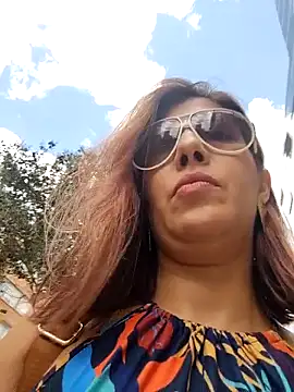 Snapshot of scarlett_moore chatting on 12-14-25, 03:06 scarlett moore online show from 12-14-25, 03:06