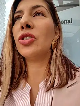 scarlett moore online show from 03-05-26, 04:03