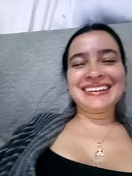 Snapshot of EmilySwaan chatting on 01-08-25, 02:25 EmilySwaan online show from 01-08-25, 02:25