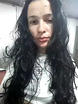 Snapshot of EmilySwaan chatting on 03-16-25, 04:20 EmilySwaan online show from 03-16-25, 04:20