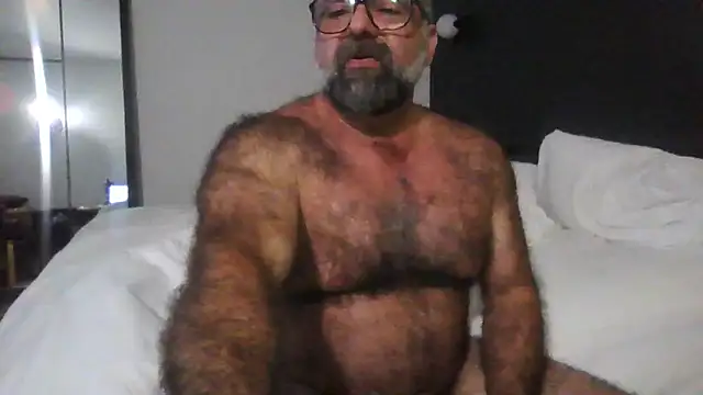 Snapshot of chainjulious chatting on 06-05-26, 12:39 chainjulious online show from 06-05-26, 12:39