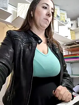 Mia Novikov online show from 11-06-25, 06:31