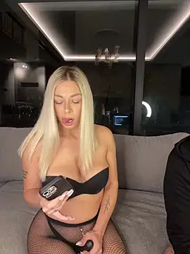 SexOnMyLvL online show from 04-22-26, 08:43