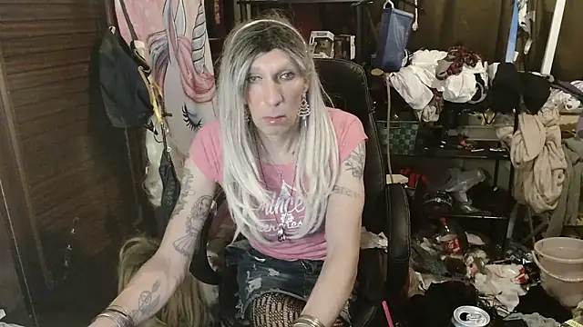 Ombeline1 online show from 01-14-26, 04:23