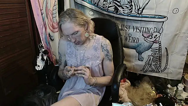 Ombeline1 online show from 03-06-26, 06:21