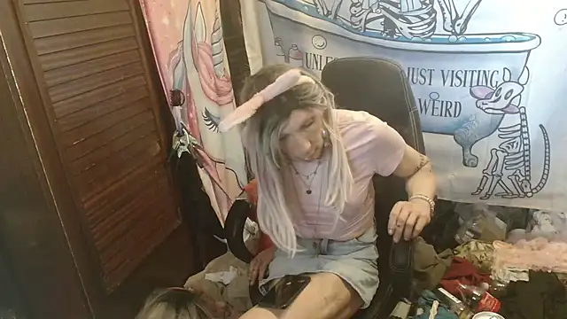 Ombeline1 online show from 04-07-26, 12:05