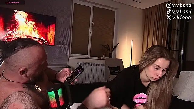 niki7377 online show from 03-08-26, 05:28