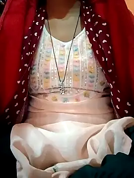 Snapshot of Mangla_Bhabhi chatting on 01-03-25, 02:43 Mangla Bhabhi online show from 01-03-25, 02:43