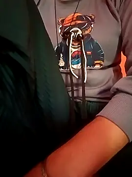 Snapshot of Mangla_Bhabhi chatting on 02-22-25, 02:39 Mangla Bhabhi online show from 02-22-25, 02:39