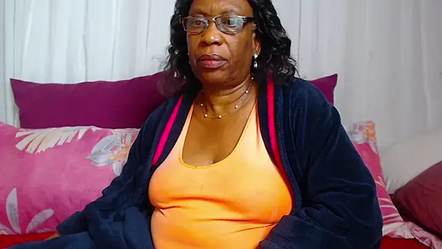 Snapshot of Freakyassnwildx chatting on 09-11-25, 10:26 Freakyassnwildx online show from 09-11-25, 10:26