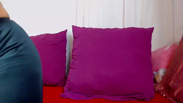 Snapshot of Freakyassnwildx chatting on 09-15-25, 06:08 Freakyassnwildx online show from 09-15-25, 06:08