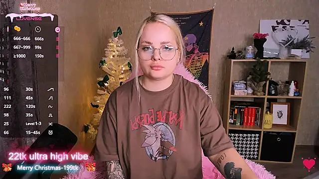 Snapshot of flower_sarah_ chatting on 12-29-24, 12:12 flower sarah online show from 12-29-24, 12:12