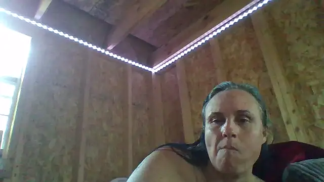 stellaquinn1775 online show from 10-06-25, 04:59