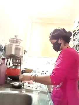 Mamta Chaterjee online show from 02-18-26, 01:56