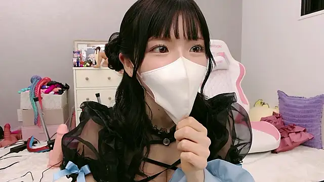 -minami- online show from 06-25-26, 12:31