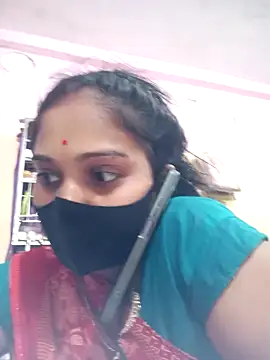 Snapshot of Hi_Radhika chatting on 01-16-25, 03:23 Hi Radhika online show from 01-16-25, 03:23