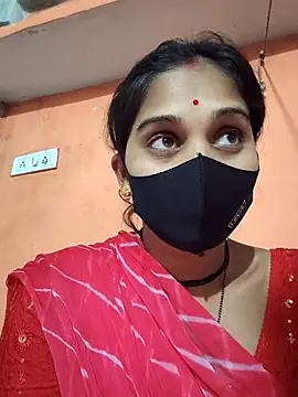 Snapshot of Hi_Radhika chatting on 01-29-25, 05:45 Hi Radhika online show from 01-29-25, 05:45