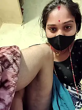 Snapshot of Hi_Radhika chatting on 02-13-25, 11:58 Hi Radhika online show from 02-13-25, 11:58