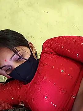 Snapshot of Hi_Radhika chatting on 03-04-25, 08:35 Hi Radhika online show from 03-04-25, 08:35