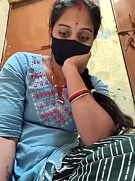 Snapshot of Hi_Radhika chatting on 03-17-25, 09:22 Hi Radhika online show from 03-17-25, 09:22