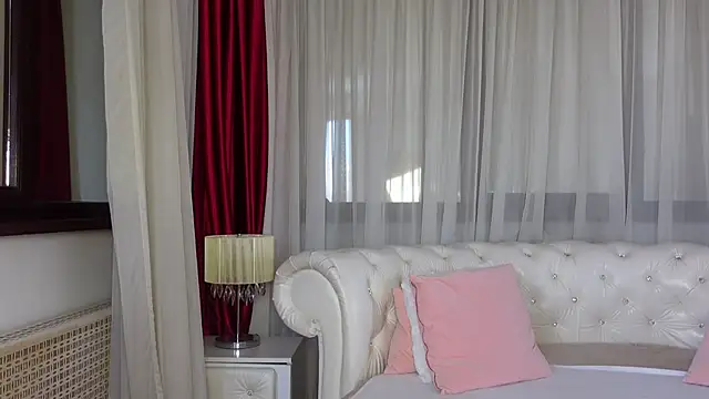 NinaCrystal1 online show from 03-12-25, 07:13