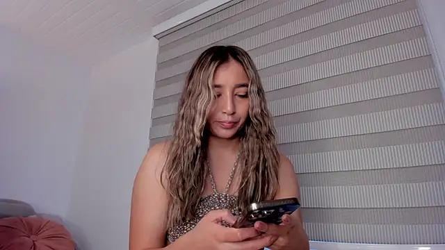 vico sweety online show from 04-27-26, 08:07