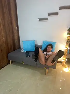 Snapshot of alexa_joonesofficial chatting on 01-28-25, 12:47 alexa joonesofficial online show from 01-28-25, 12:47