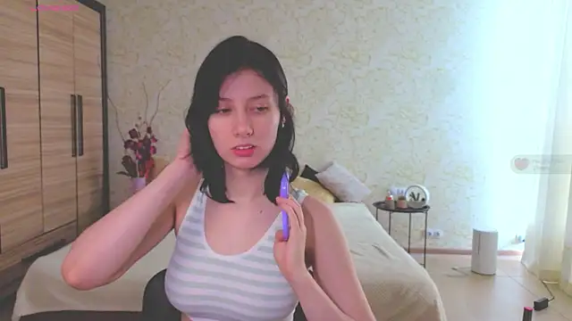 JulisSweet online show from 09-29-25, 07:02