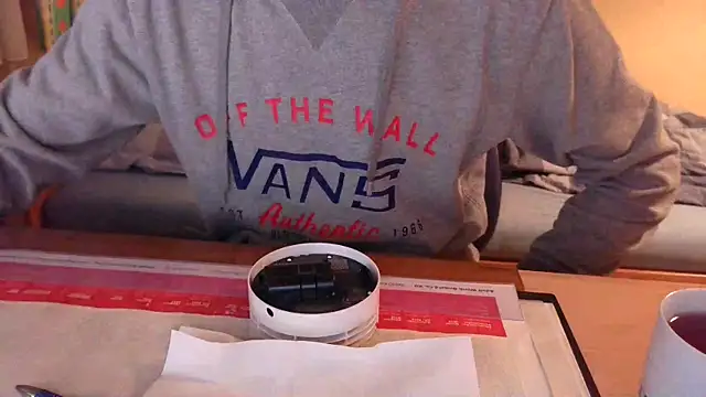 Snapshot of SissyStefanie chatting on 12-15-24, 04:37 SissyStefanie online show from 12-15-24, 04:37